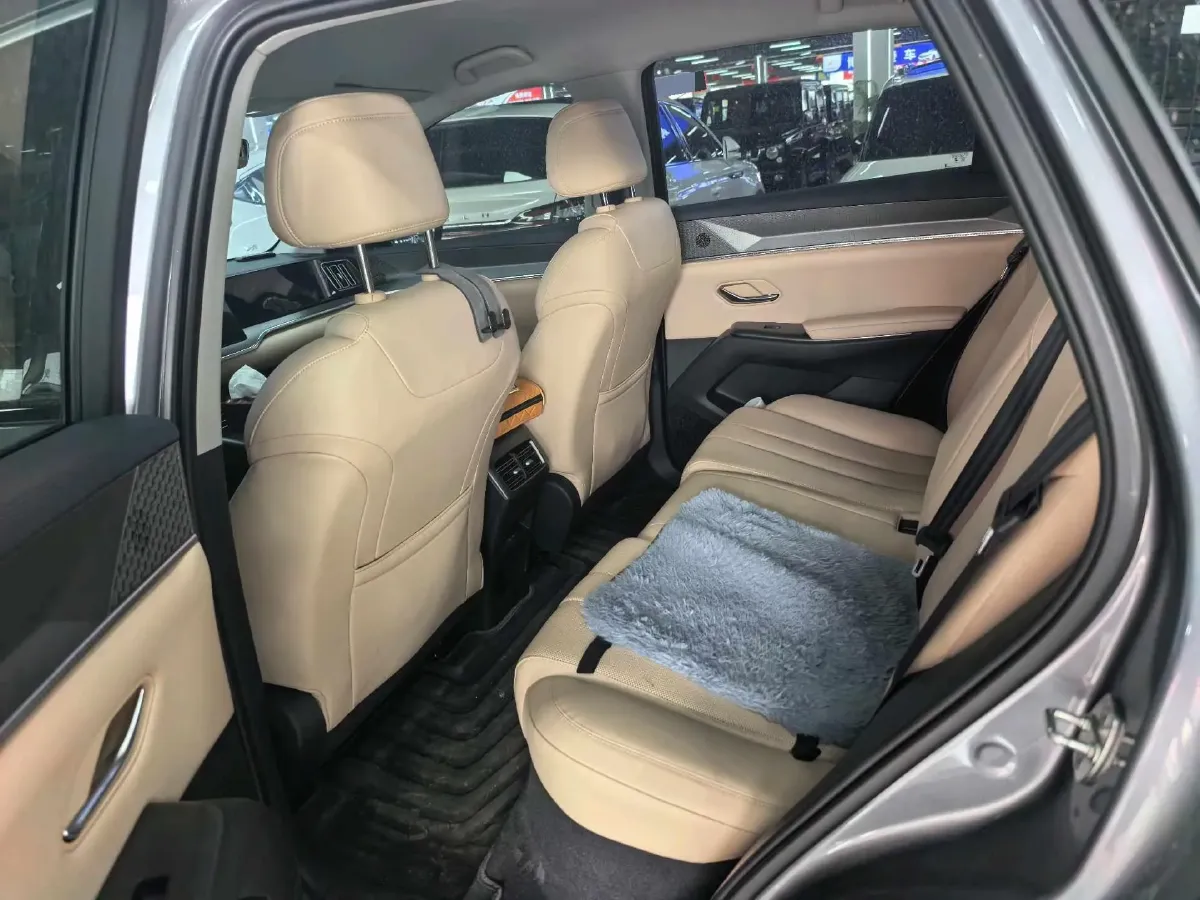 2024 BYD Song Pro 1.5L 110HP L4 E-CVT PHEV 12.9KWH,autocango,china used car exporter,china ev exporter,chinese used car exporter,chinese used ev exporter