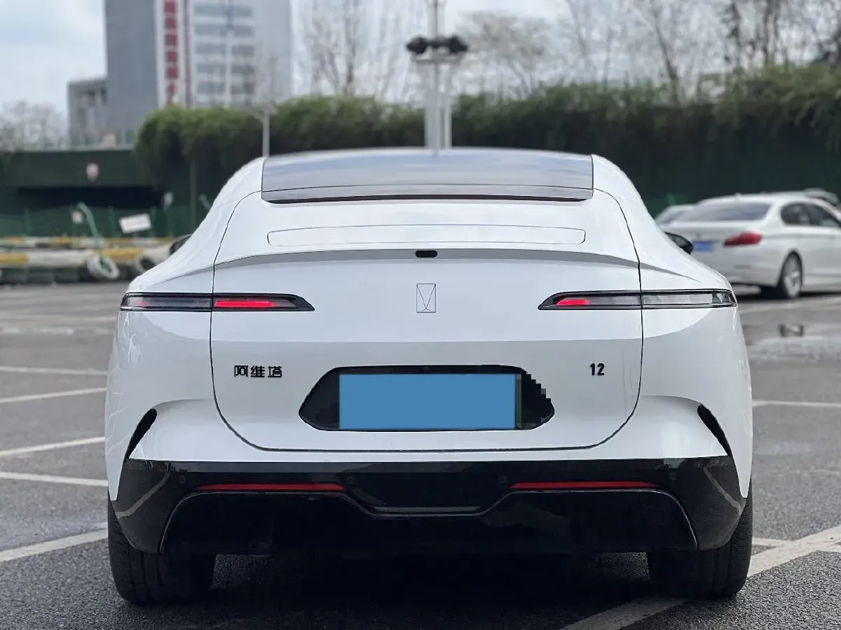 2025 Avatr 12 1.5T 156HP L4 REEV 39.05KWH,autocango,china used car exporter,china ev exporter,chinese used car exporter,chinese used ev exporter