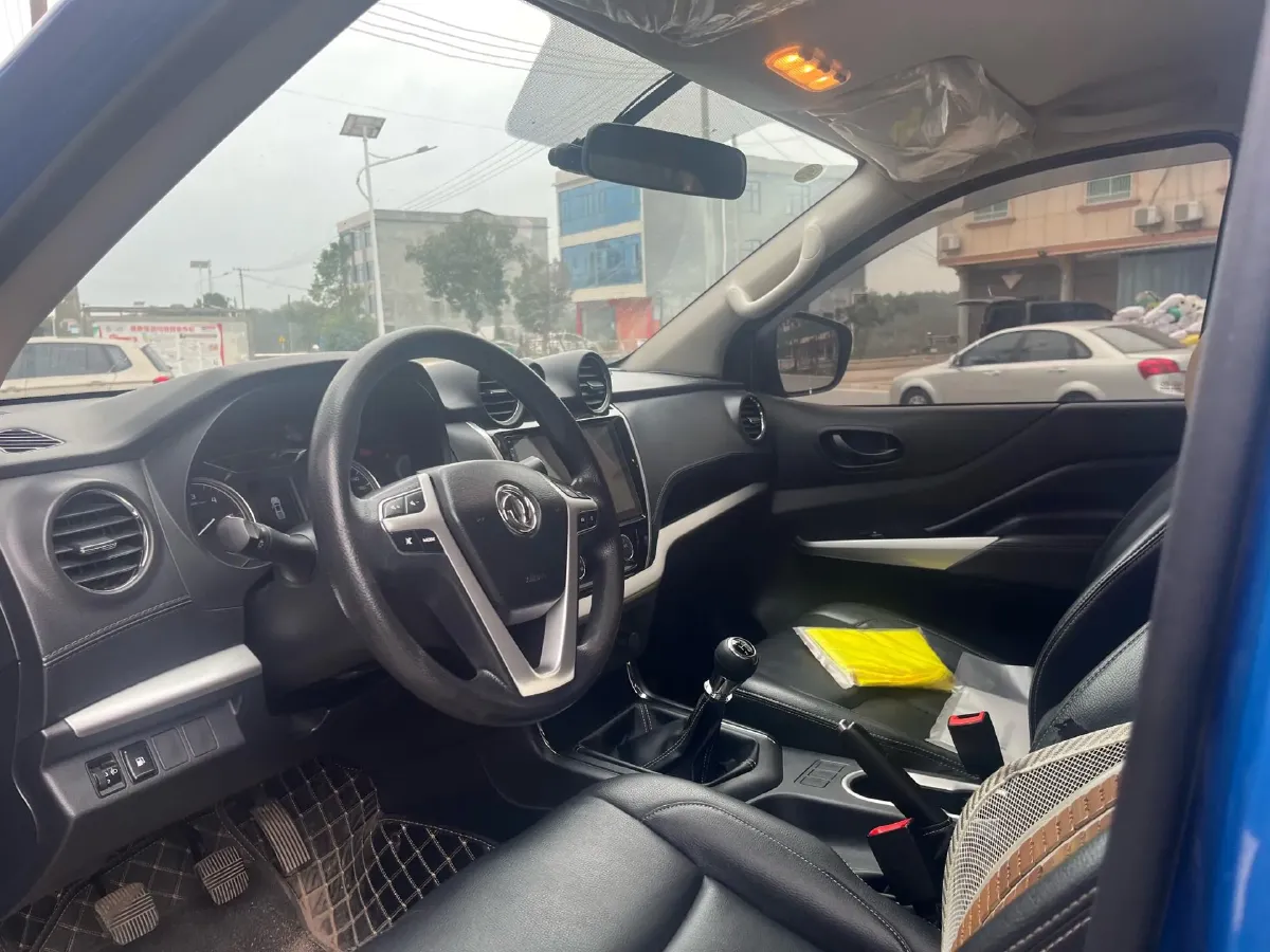 2019 Dongfeng RuiQi 6 2.5T 140HP L4 5MT,autocango,china used car exporter,china ev exporter,chinese used car exporter,chinese used ev exporter
