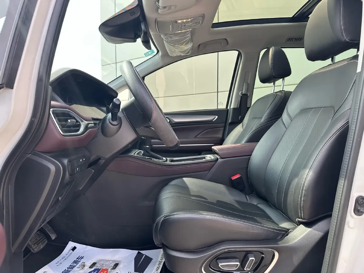 2021 GAC Trumpchi M6 1.5T 169HP L4 7DCT,autocango,china used car exporter,china ev exporter,chinese used car exporter,chinese used ev exporter