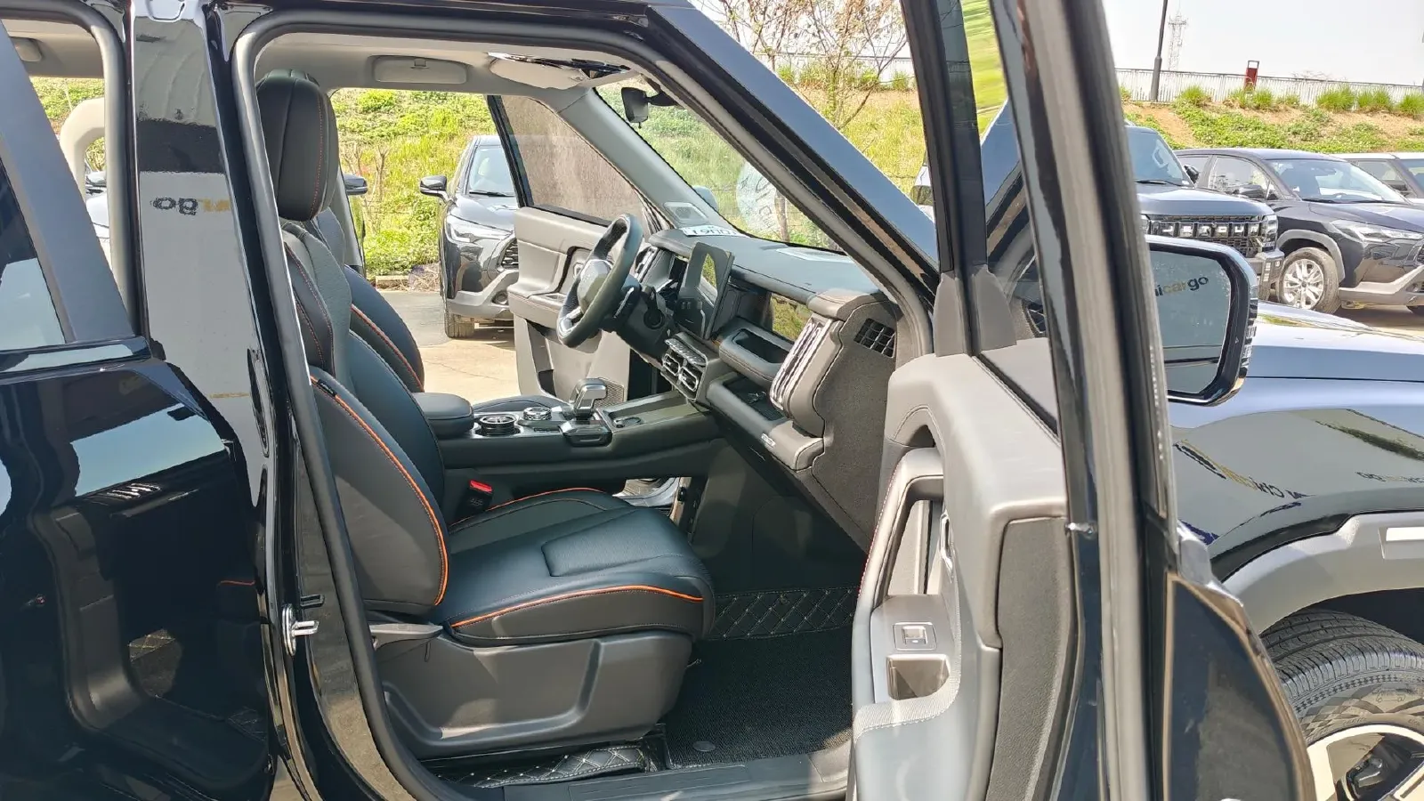 2026 Jetour Freeman 1.5T 184HP L4 7DCT,autocango,china used car exporter,china ev exporter,chinese used car exporter,chinese used ev exporter