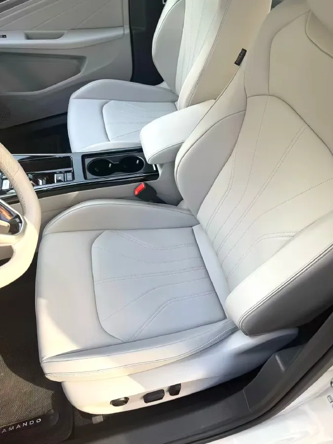 2026 Volkswagen Lamando 1.5T 160HP L4 7DCT,autocango,china used car exporter,china ev exporter,chinese used car exporter,chinese used ev exporter