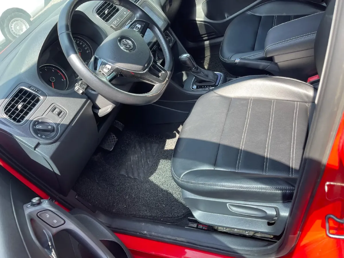 2016 Volkswagen Polo 1.6L 110HP L4 6AT,autocango,china used car exporter,china ev exporter,chinese used car exporter,chinese used ev exporter