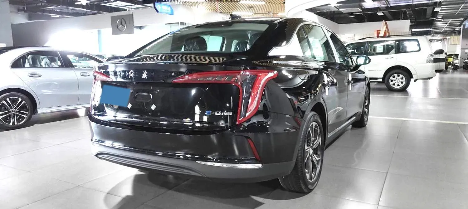 2022 HongQi E-QM5 BEV 54KWH,autocango,china used car exporter,china ev exporter,chinese used car exporter,chinese used ev exporter