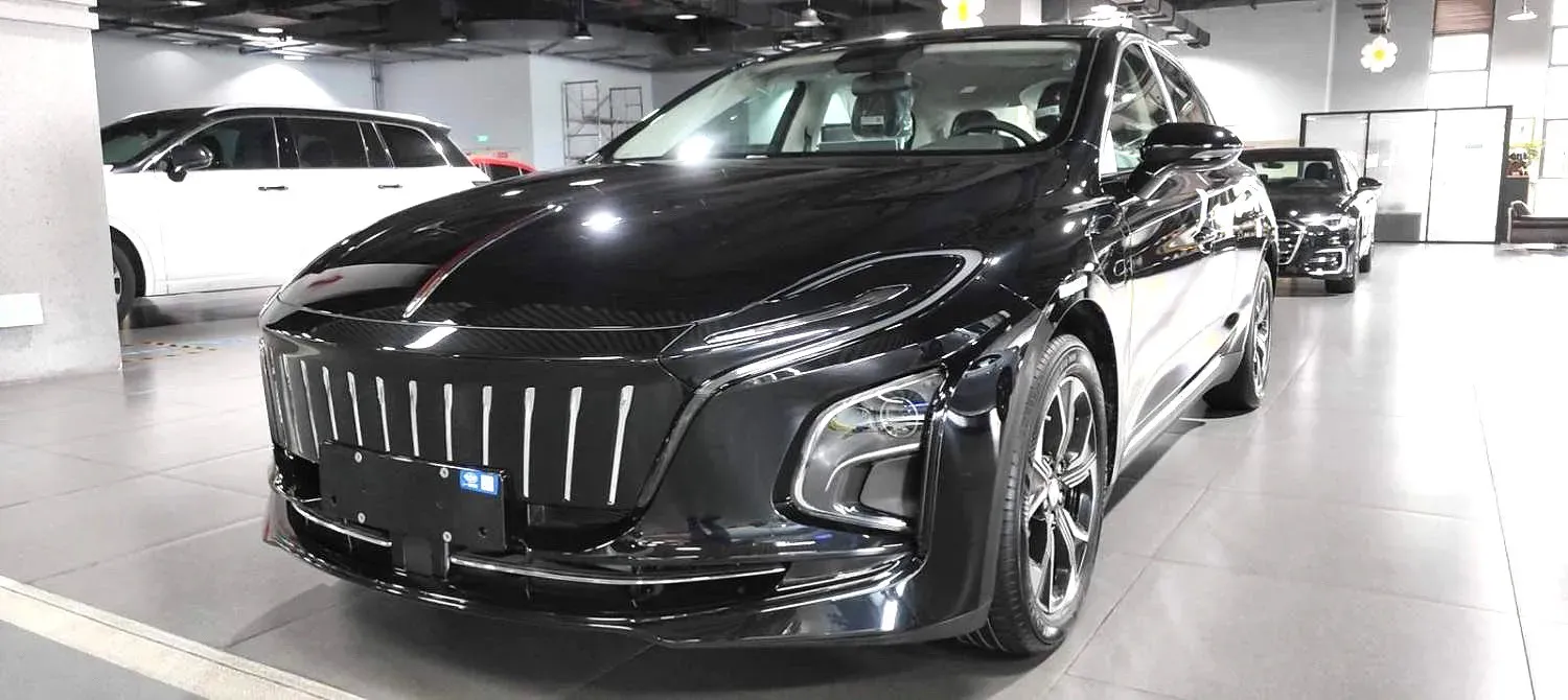 2022 HongQi E-QM5 BEV 54KWH,autocango,china used car exporter,china ev exporter,chinese used car exporter,chinese used ev exporter