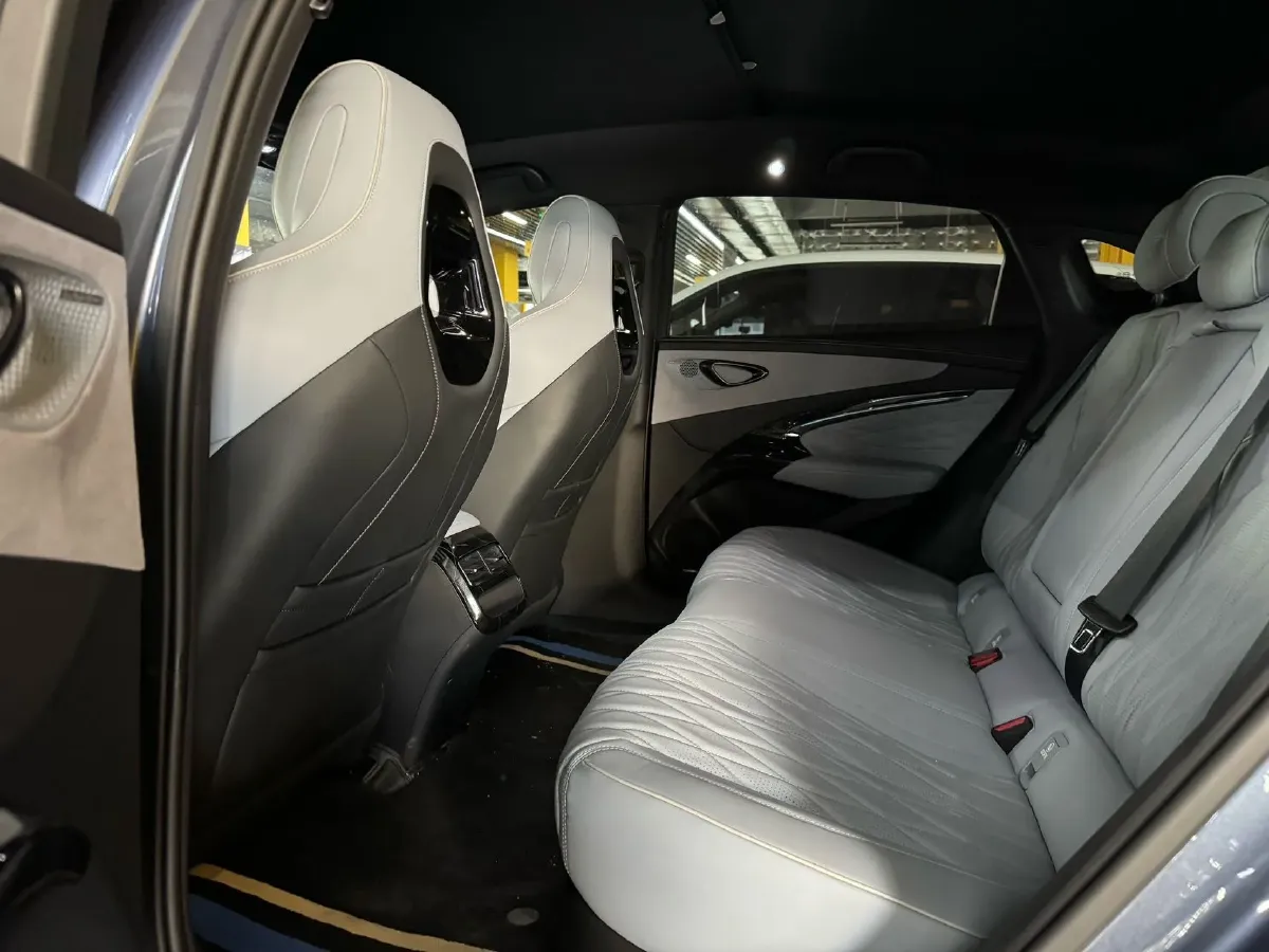 2022 MAXUS DaJia 5 BEV 70KWH,autocango,china used car exporter,china ev exporter,chinese used car exporter,chinese used ev exporter