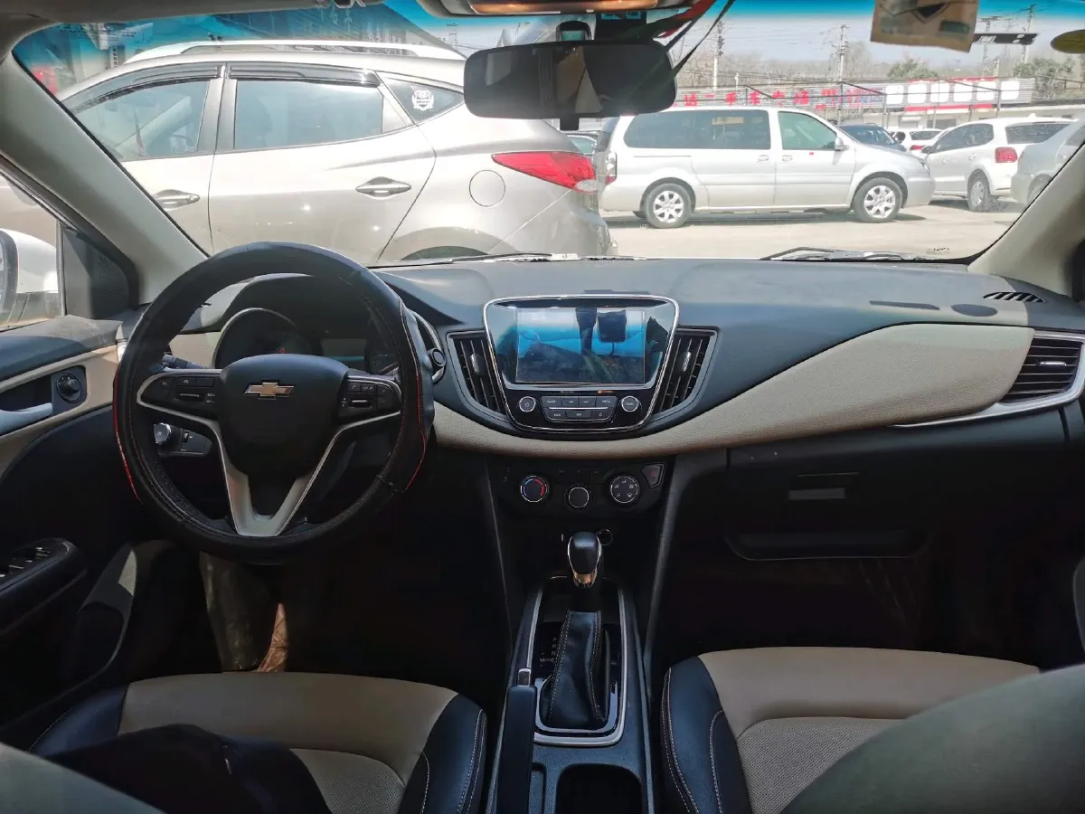 2022 Chevrolet Monza 1.5L 113HP L4 6AT,autocango,china used car exporter,china ev exporter,chinese used car exporter,chinese used ev exporter