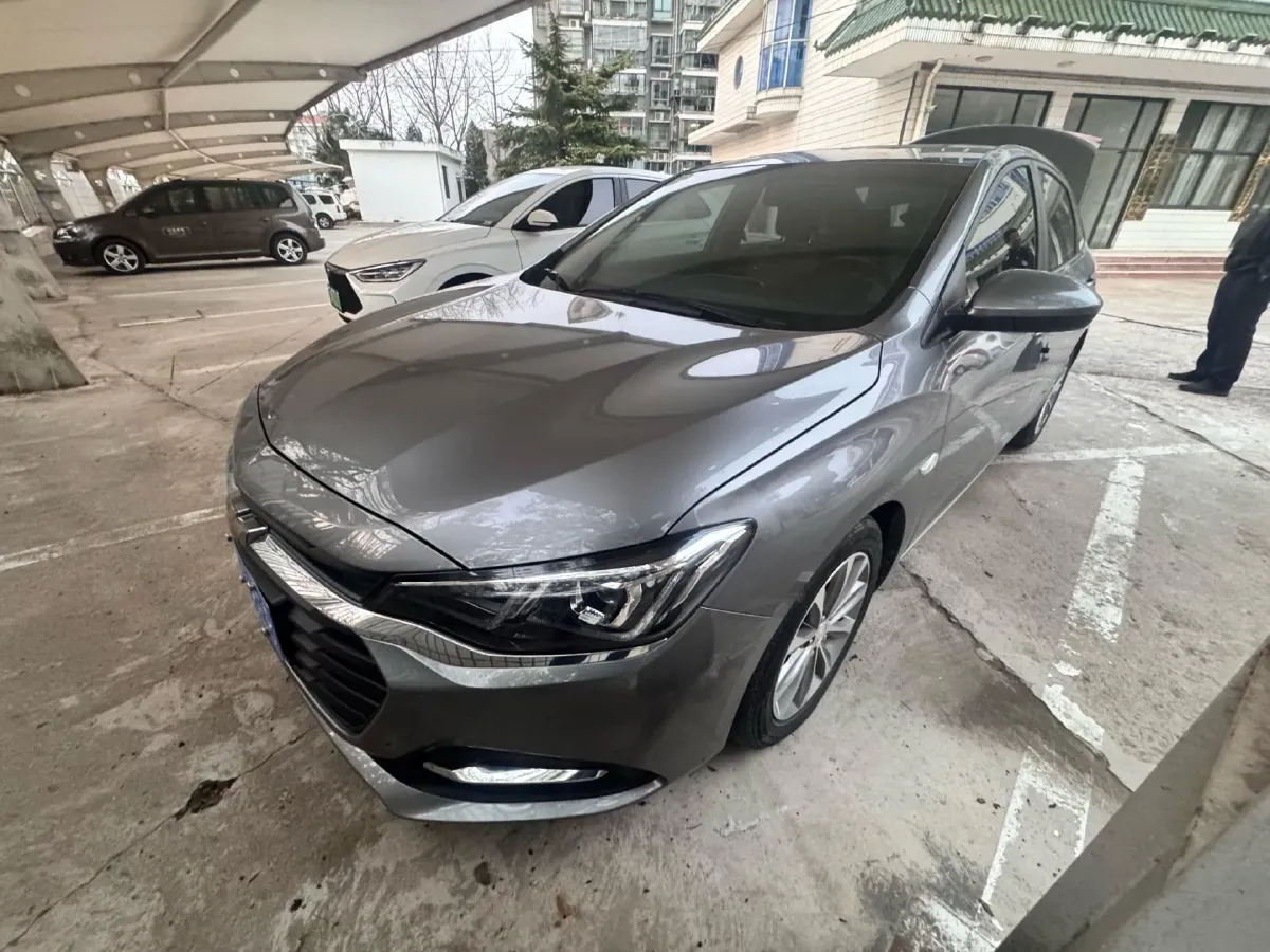 2022 Chevrolet Monza 1.5L 113HP L4 6AT,autocango,china used car exporter,china ev exporter,chinese used car exporter,chinese used ev exporter
