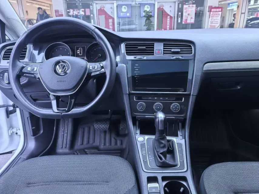 2020 Volkswagen Golf 1.4T 150HP L4 7DCT,autocango,china used car exporter,china ev exporter,chinese used car exporter,chinese used ev exporter