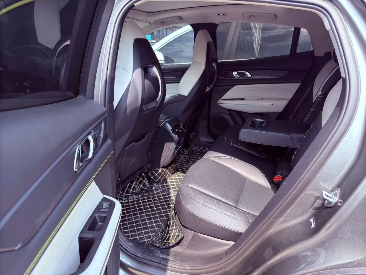 2020 LYNK&CO 05 2.0T 254HP L4 8AT,autocango,china used car exporter,china ev exporter,chinese used car exporter,chinese used ev exporter