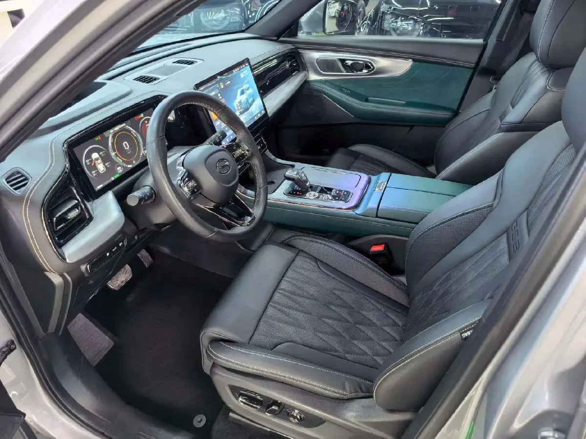 2022 GAC Trumpchi GS8 2.0T 190HP L4 E-CVT Hybrid,autocango,china used car exporter,china ev exporter,chinese used car exporter,chinese used ev exporter