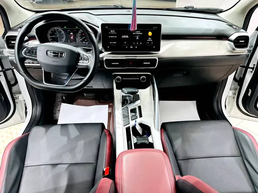 2023 Geely Coolray 1.5T 181HP L4 7DCT,autocango,china used car exporter,china ev exporter,chinese used car exporter,chinese used ev exporter