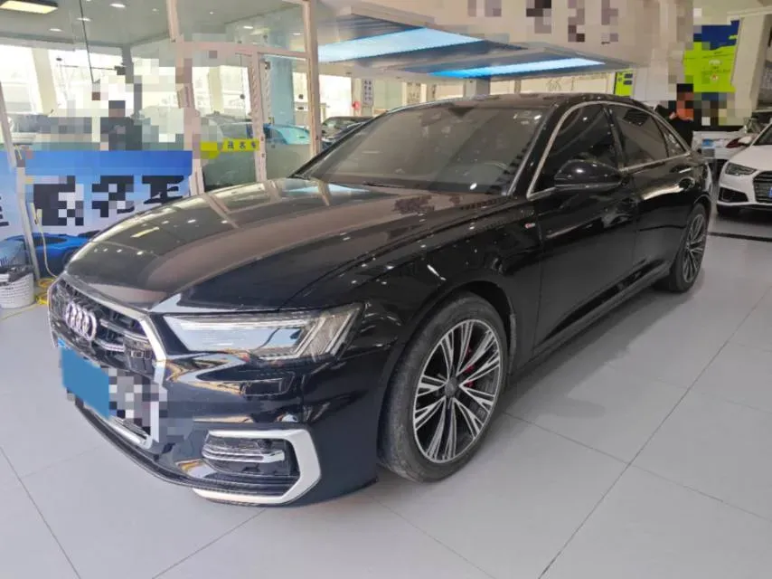 2021 Audi A6L 2.0T 224HP L4 7DCT,autocango,china used car exporter,china ev exporter,chinese used car exporter,chinese used ev exporter