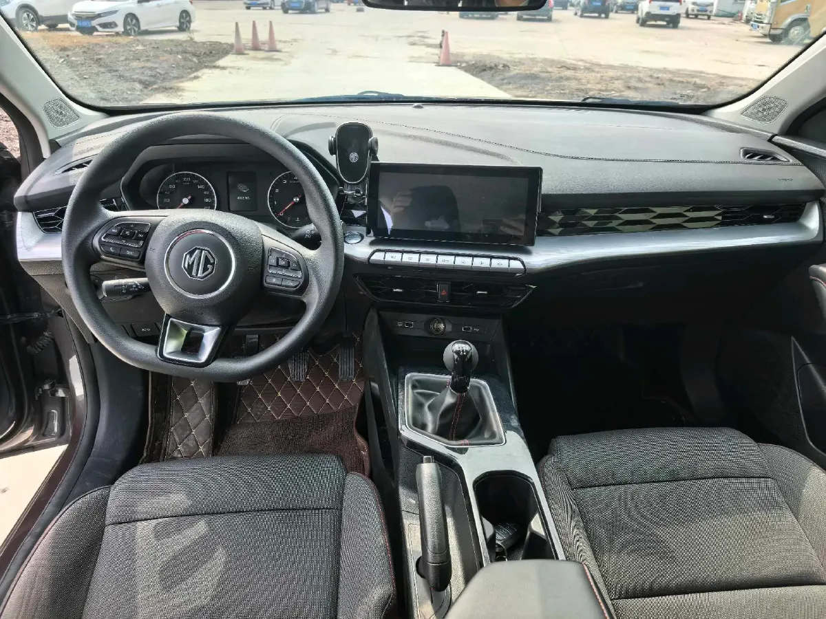 2023 MG 5 1.5L 129HP L4 5MT,autocango,china used car exporter,china ev exporter,chinese used car exporter,chinese used ev exporter