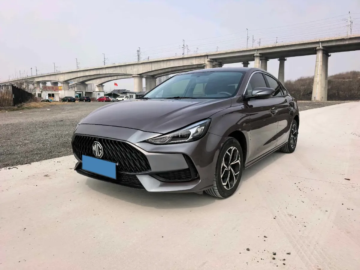 2023 MG 5 1.5L 129HP L4 5MT,autocango,china used car exporter,china ev exporter,chinese used car exporter,chinese used ev exporter