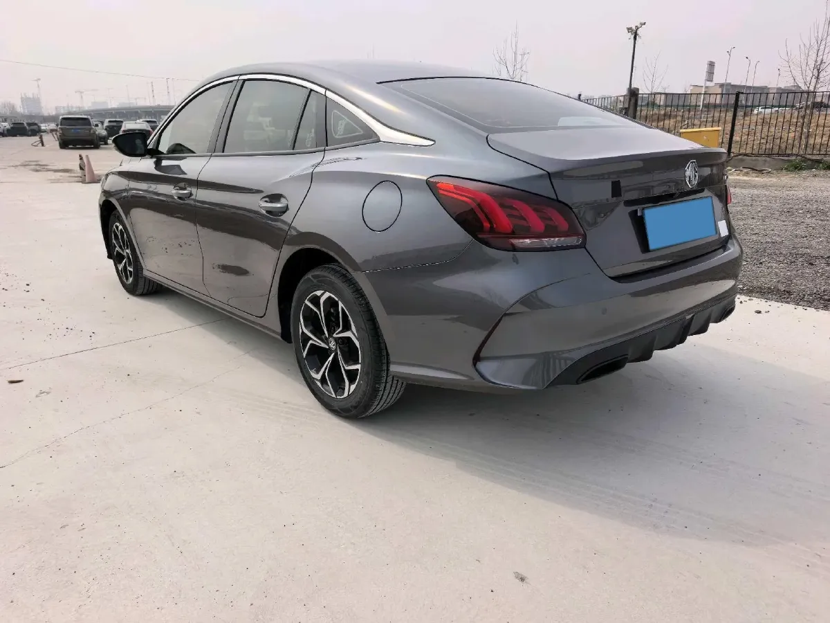 2023 MG 5 1.5L 129HP L4 5MT,autocango,china used car exporter,china ev exporter,chinese used car exporter,chinese used ev exporter