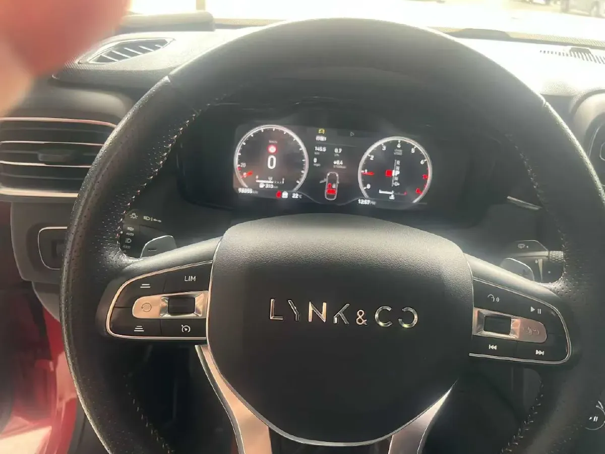 2020 LYNK&CO 03 1.5T 180HP L3 7DCT,autocango,china used car exporter,china ev exporter,chinese used car exporter,chinese used ev exporter
