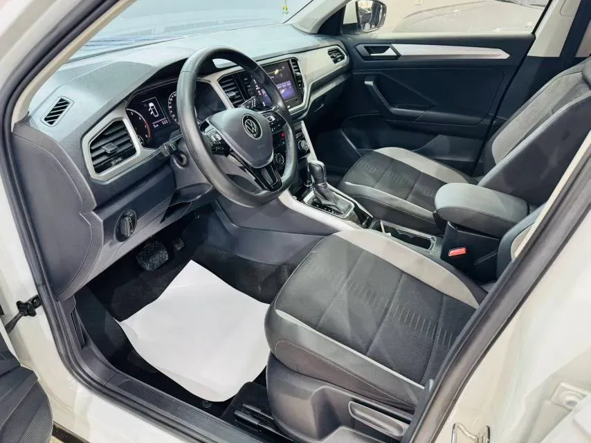 2022 Volkswagen T-Roc 1.4T 150HP L4 7DCT,autocango,china used car exporter,china ev exporter,chinese used car exporter,chinese used ev exporter