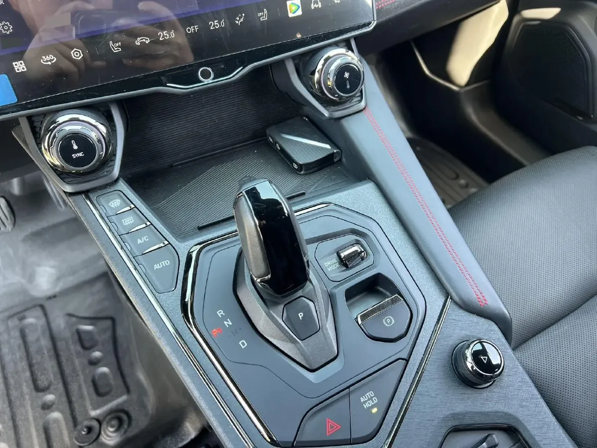 2022 LYNK&CO 05 2.0T 254HP L4 8AT,autocango,china used car exporter,china ev exporter,chinese used car exporter,chinese used ev exporter