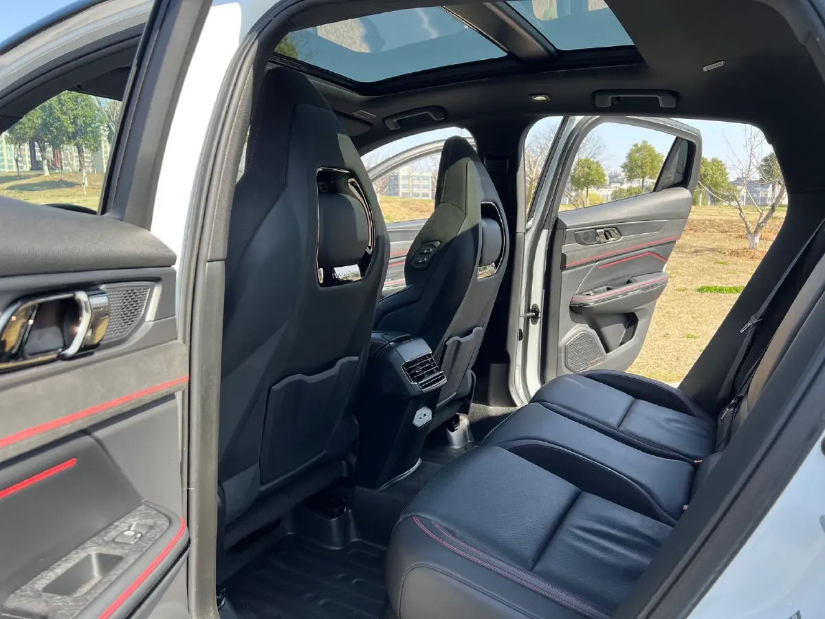 2022 LYNK&CO 05 2.0T 254HP L4 8AT,autocango,china used car exporter,china ev exporter,chinese used car exporter,chinese used ev exporter