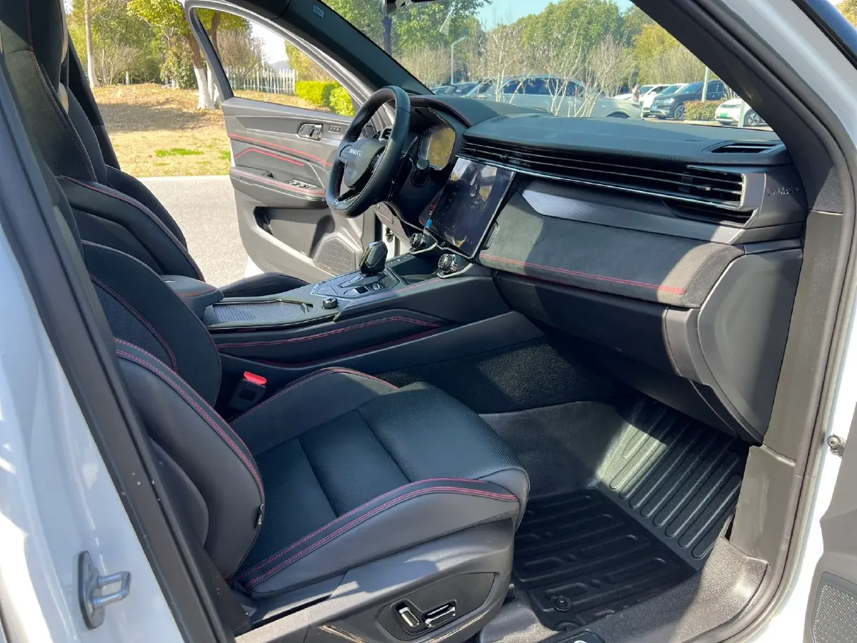 2022 LYNK&CO 05 2.0T 254HP L4 8AT,autocango,china used car exporter,china ev exporter,chinese used car exporter,chinese used ev exporter