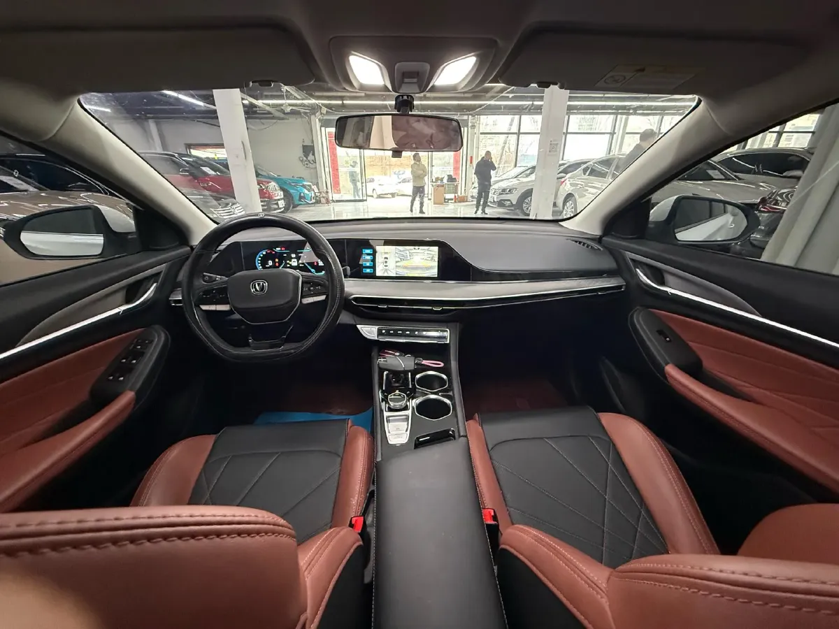 2024 ChangAn Eado 1.4T 160HP L4 7DCT,autocango,china used car exporter,china ev exporter,chinese used car exporter,chinese used ev exporter