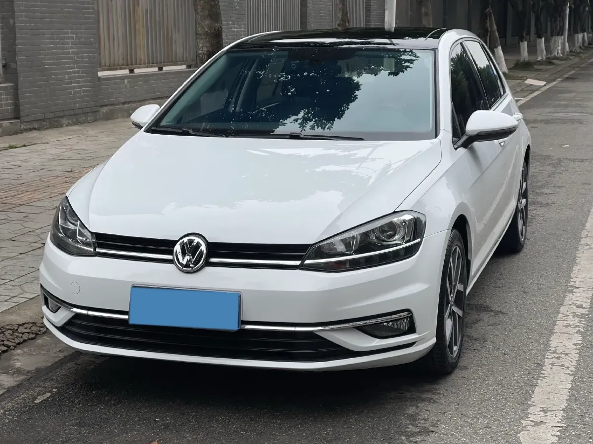 2020 Volkswagen Golf 1.4T 150HP L4 7DCT,autocango,china used car exporter,china ev exporter,chinese used car exporter,chinese used ev exporter