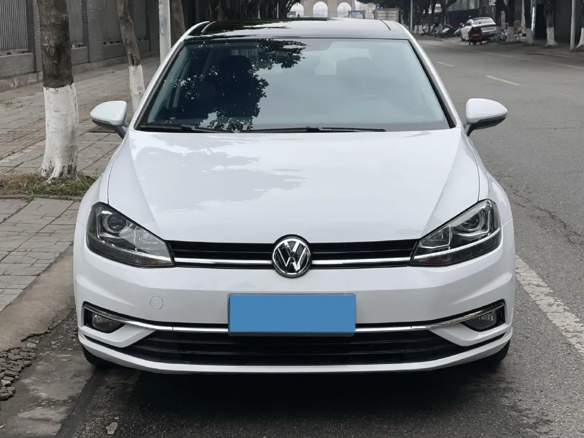 2020 Volkswagen Golf 1.4T 150HP L4 7DCT,autocango,china used car exporter,china ev exporter,chinese used car exporter,chinese used ev exporter