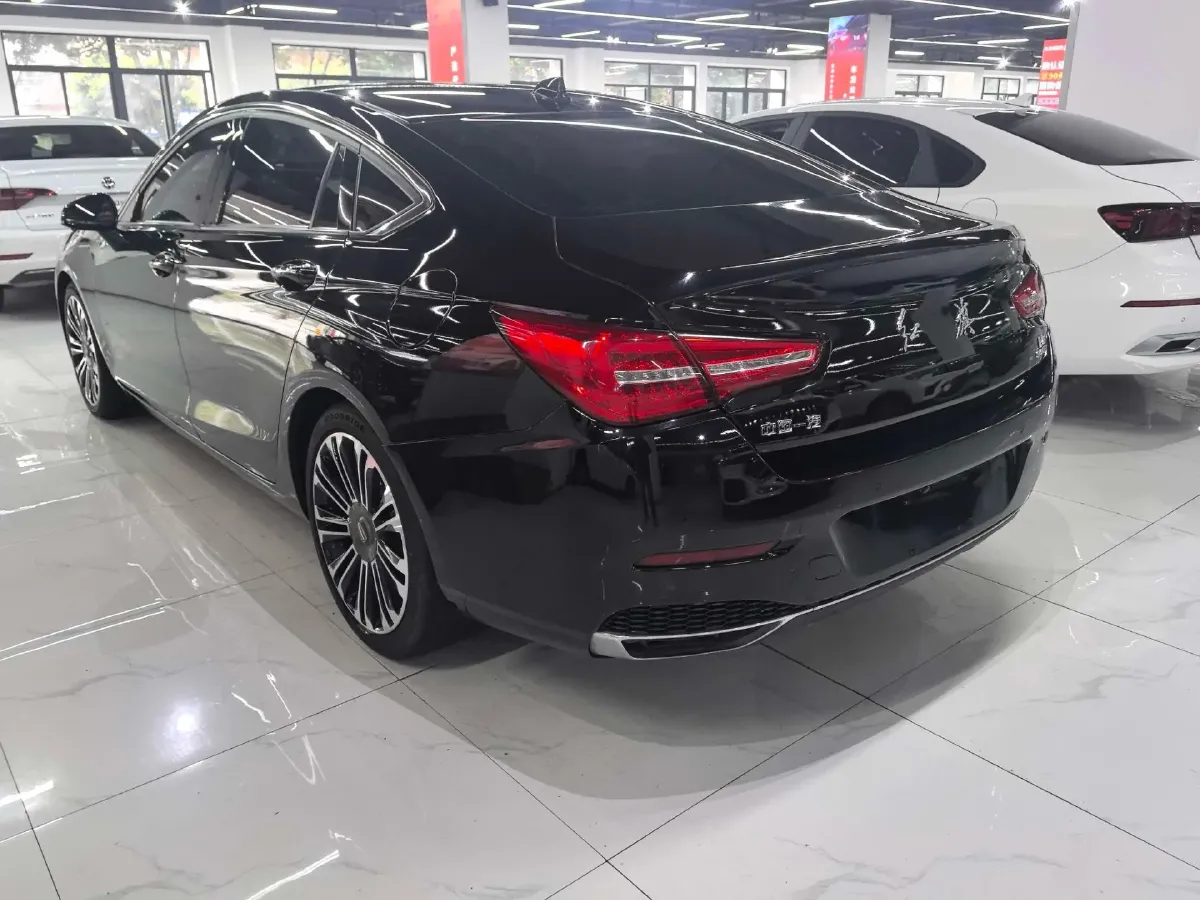 2019 HongQi H5 1.8T 180HP L4 6AT,autocango,china used car exporter,china ev exporter,chinese used car exporter,chinese used ev exporter