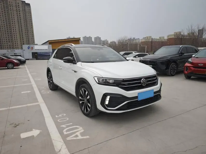 2022 Volkswagen T-Roc 1.4T 150HP L4 7DCT,autocango,china used car exporter,china ev exporter,chinese used car exporter,chinese used ev exporter