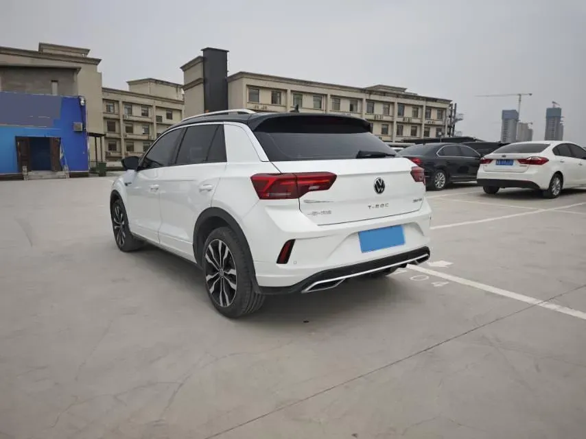 2022 Volkswagen T-Roc 1.4T 150HP L4 7DCT,autocango,china used car exporter,china ev exporter,chinese used car exporter,chinese used ev exporter