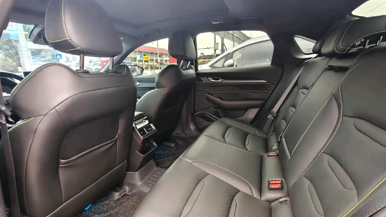 2023 Geely Preface 1.5T 181HP L4 7DCT,autocango,china used car exporter,china ev exporter,chinese used car exporter,chinese used ev exporter