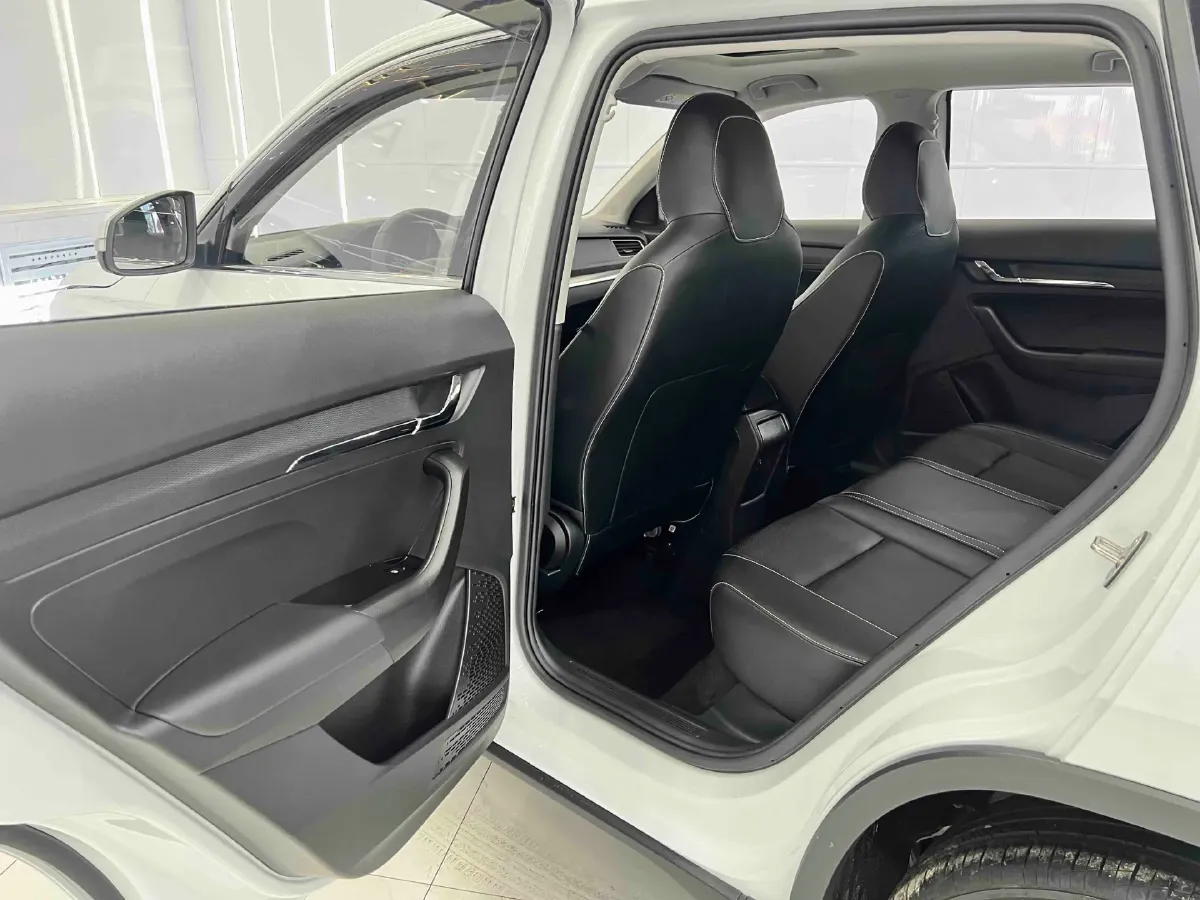 2023 Skoda Kamiq 1.5L 112HP L4 6AT,autocango,china used car exporter,china ev exporter,chinese used car exporter,chinese used ev exporter