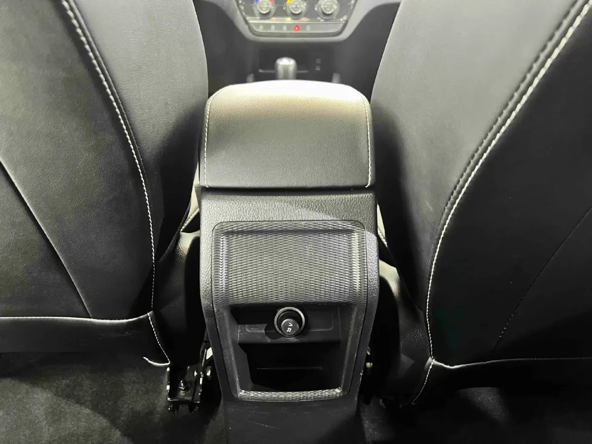 2023 Skoda Kamiq 1.5L 112HP L4 6AT,autocango,china used car exporter,china ev exporter,chinese used car exporter,chinese used ev exporter