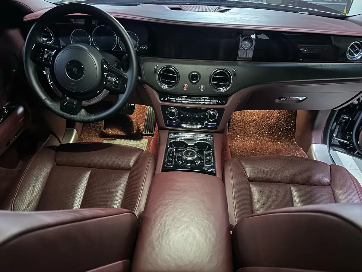 2021 Rolls-Royce Ghost 6.7T 571HP V12 8AT,autocango,china used car exporter,china ev exporter,chinese used car exporter,chinese used ev exporter