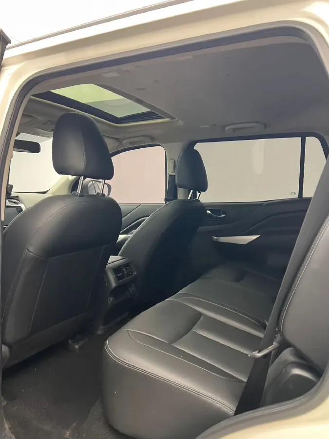 2020 Nissan Terra 2.5L 193HP L4 7AT,autocango,china used car exporter,china ev exporter,chinese used car exporter,chinese used ev exporter