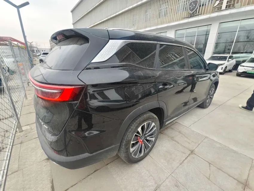 2023 Jetour Traveller 2.0T 254HP L4 7DCT,autocango,china used car exporter,china ev exporter,chinese used car exporter,chinese used ev exporter