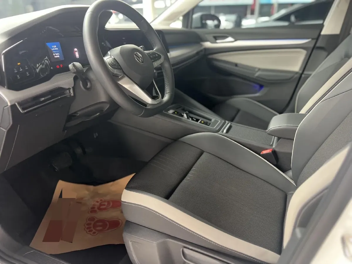 2023 Volkswagen Golf 1.4T 150HP L4 7DCT,autocango,china used car exporter,china ev exporter,chinese used car exporter,chinese used ev exporter