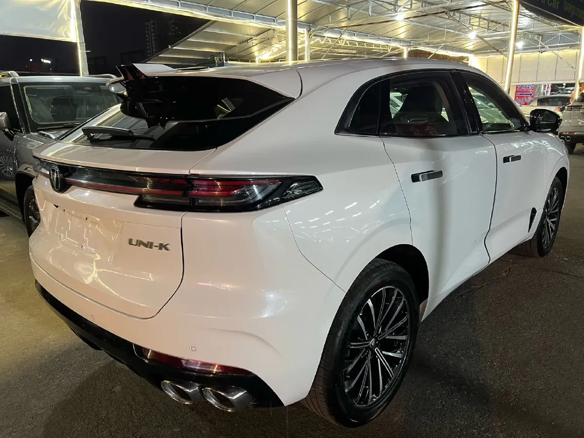 2023 ChangAn UNI-K 2.0T 233HP L4 8AT,autocango,china used car exporter,china ev exporter,chinese used car exporter,chinese used ev exporter