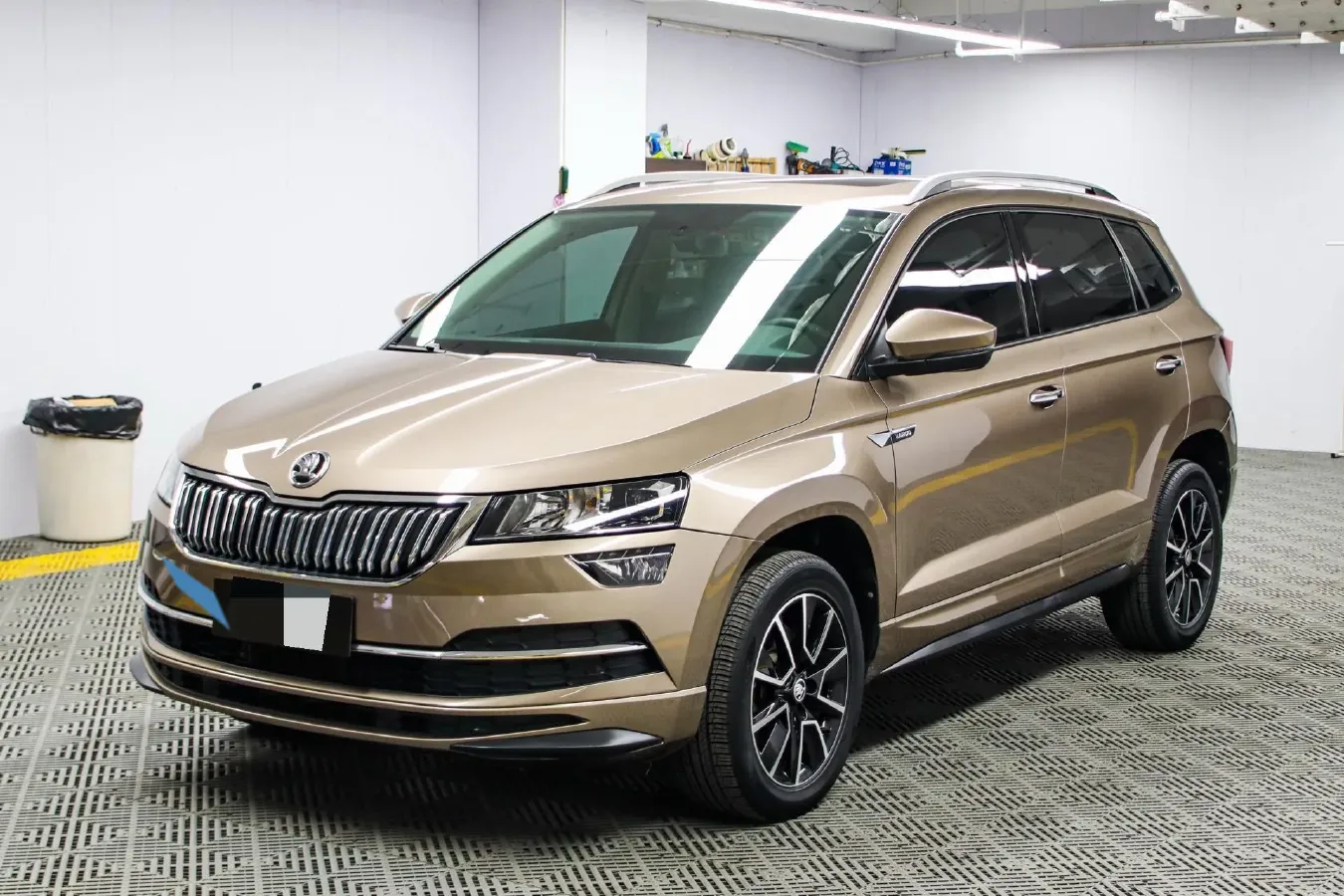 2022 Skoda Karoq 1.4T 150HP L4 7DCT,autocango,china used car exporter,china ev exporter,chinese used car exporter,chinese used ev exporter