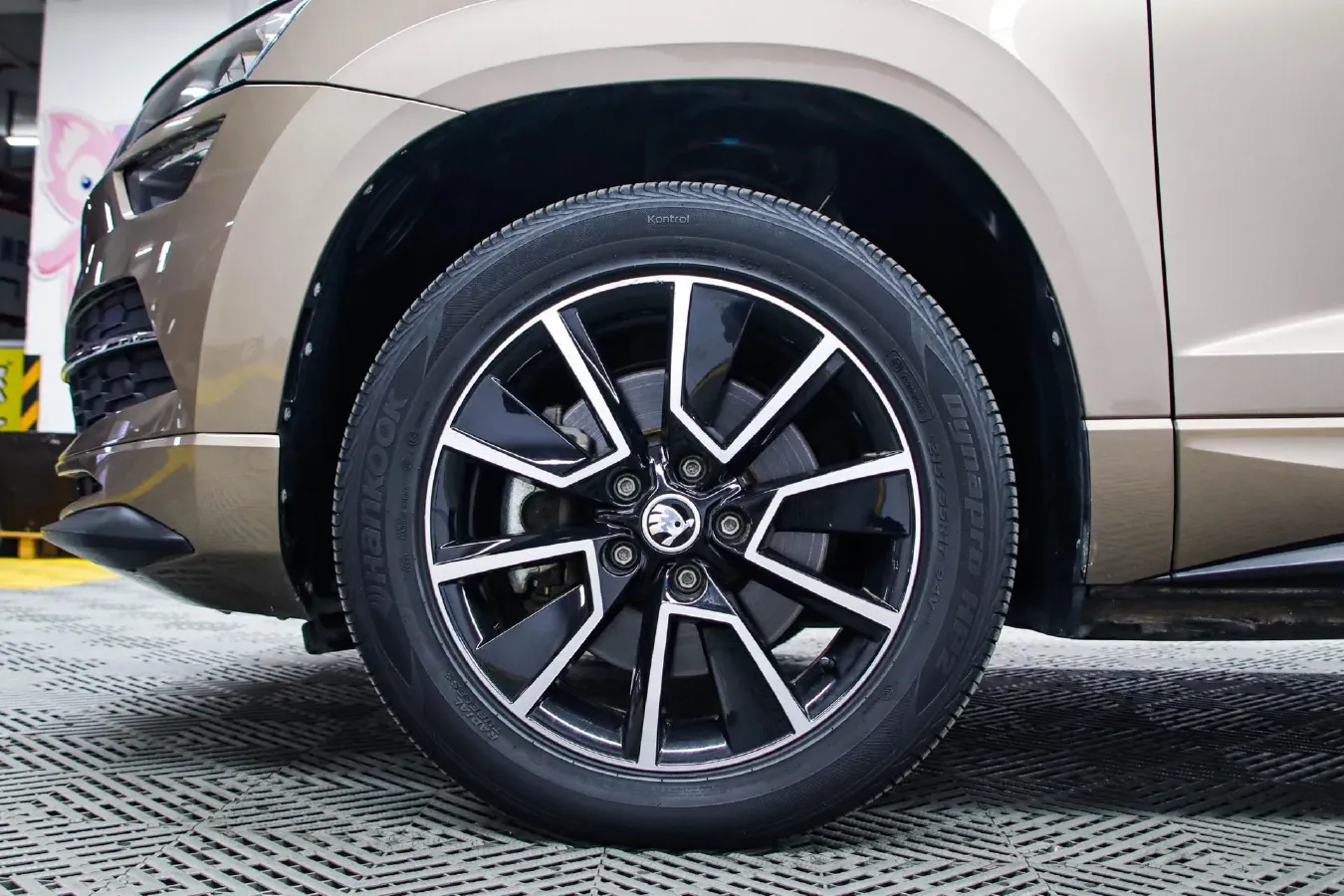 2022 Skoda Karoq 1.4T 150HP L4 7DCT,autocango,china used car exporter,china ev exporter,chinese used car exporter,chinese used ev exporter