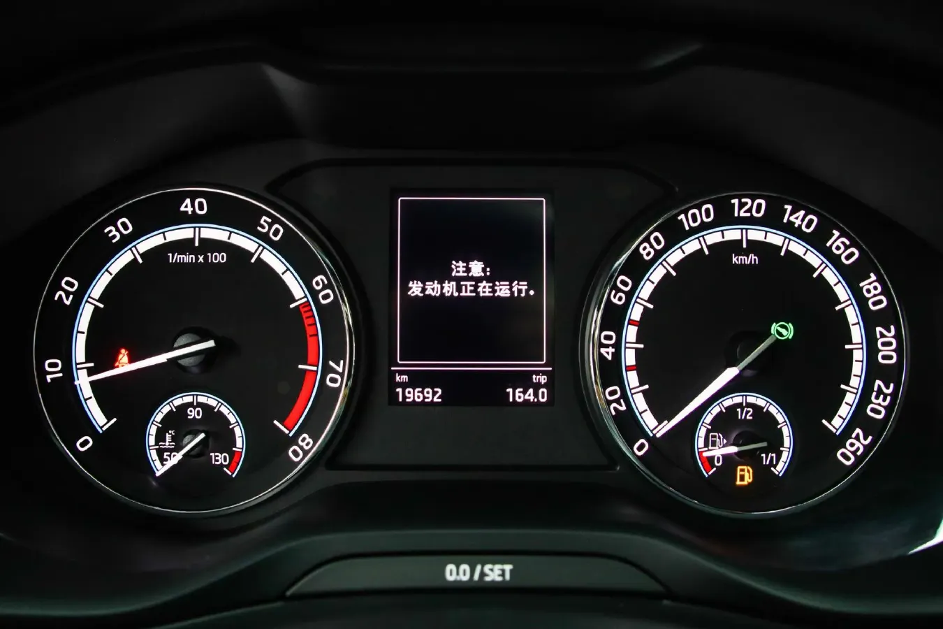 2022 Skoda Karoq 1.4T 150HP L4 7DCT,autocango,china used car exporter,china ev exporter,chinese used car exporter,chinese used ev exporter