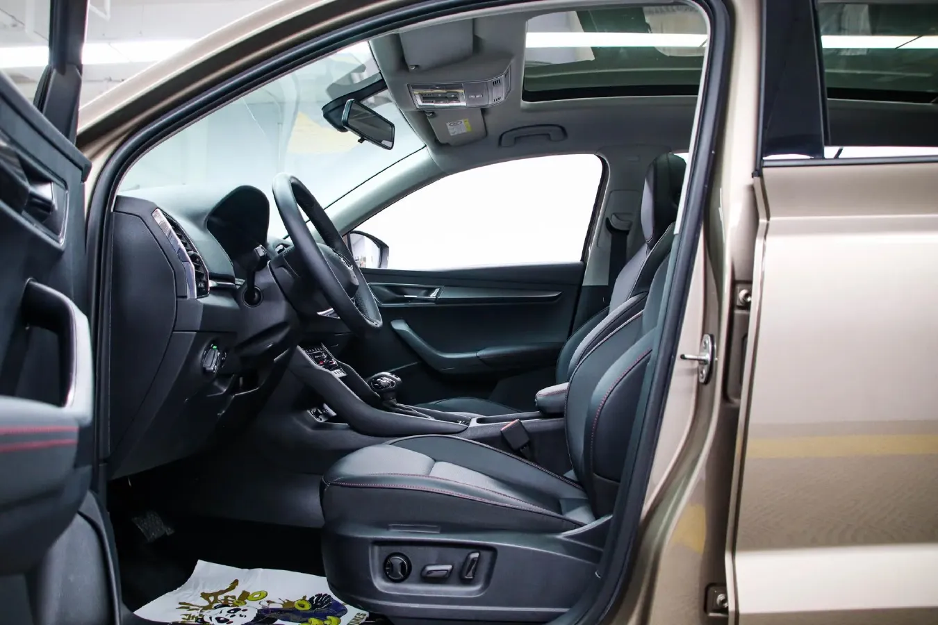 2022 Skoda Karoq 1.4T 150HP L4 7DCT,autocango,china used car exporter,china ev exporter,chinese used car exporter,chinese used ev exporter