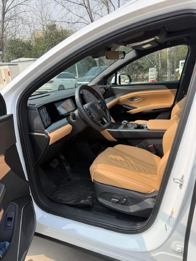 2025 BYD SongL DM-i 1.5L 101HP L4 E-CVT PHEV 26.6KWH,autocango,china used car exporter,china ev exporter,chinese used car exporter,chinese used ev exporter