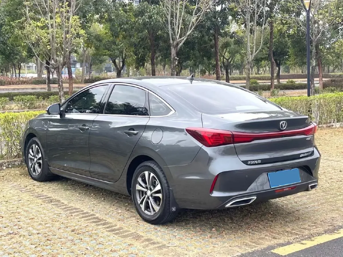 2022 ChangAn Eado 1.4T 160HP L4 7DCT,autocango,china used car exporter,china ev exporter,chinese used car exporter,chinese used ev exporter