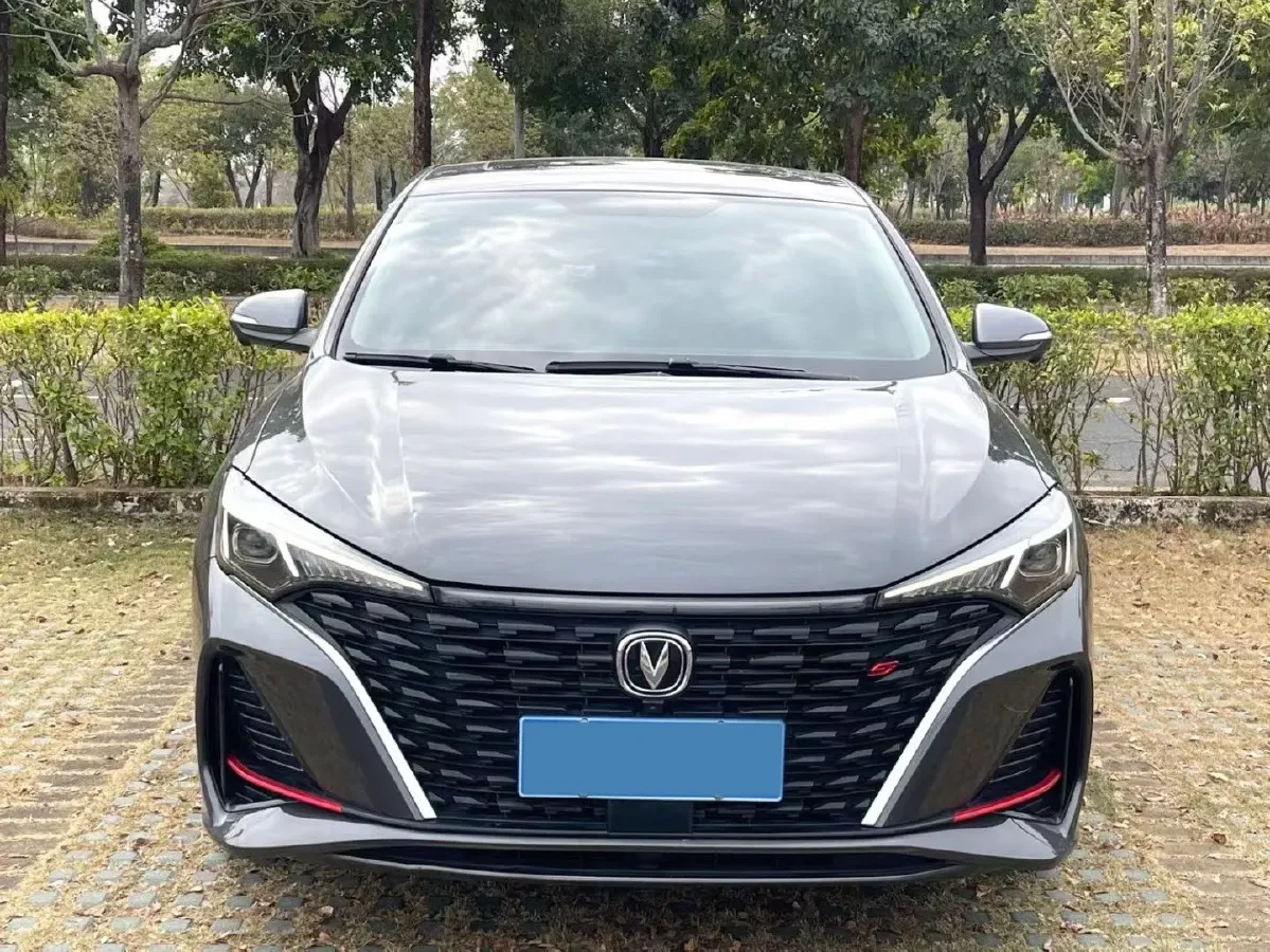 2022 ChangAn Eado 1.4T 160HP L4 7DCT,autocango,china used car exporter,china ev exporter,chinese used car exporter,chinese used ev exporter