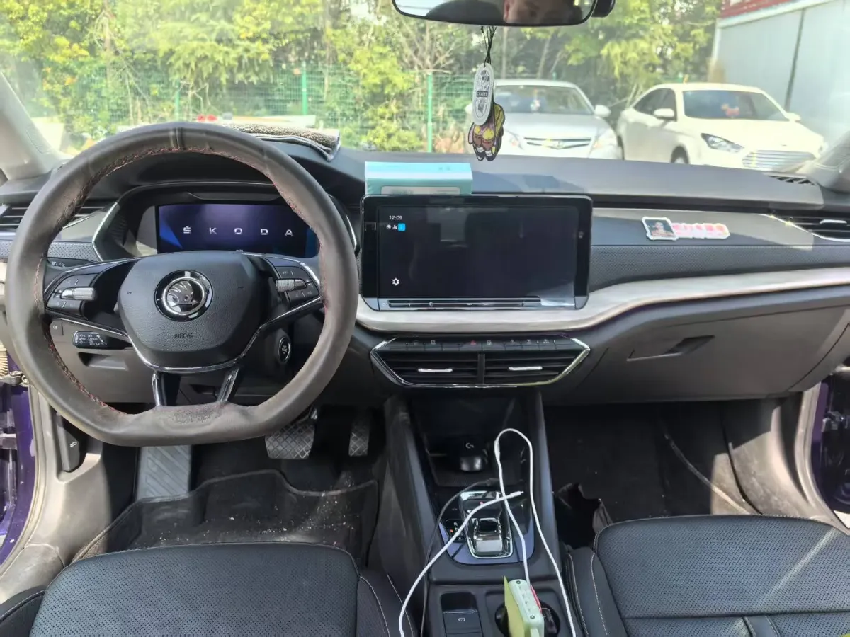 2022 Skoda Octavia 1.4T 150HP L4 7DCT,autocango,china used car exporter,china ev exporter,chinese used car exporter,chinese used ev exporter