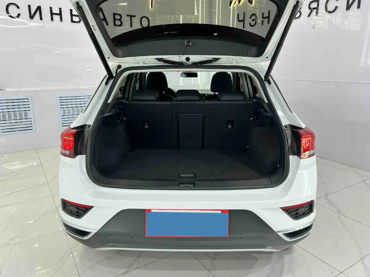 2022 Volkswagen T-Roc 1.4T 150HP L4 7DCT,autocango,china used car exporter,china ev exporter,chinese used car exporter,chinese used ev exporter