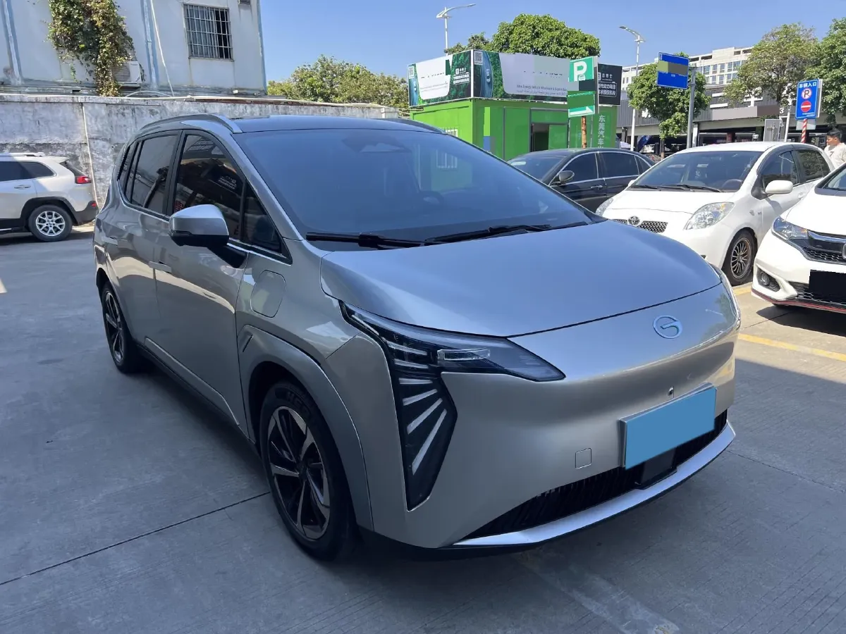 2022 Geely Okavango 1.8T 184HP L4 7DCT,autocango,china used car exporter,china ev exporter,chinese used car exporter,chinese used ev exporter