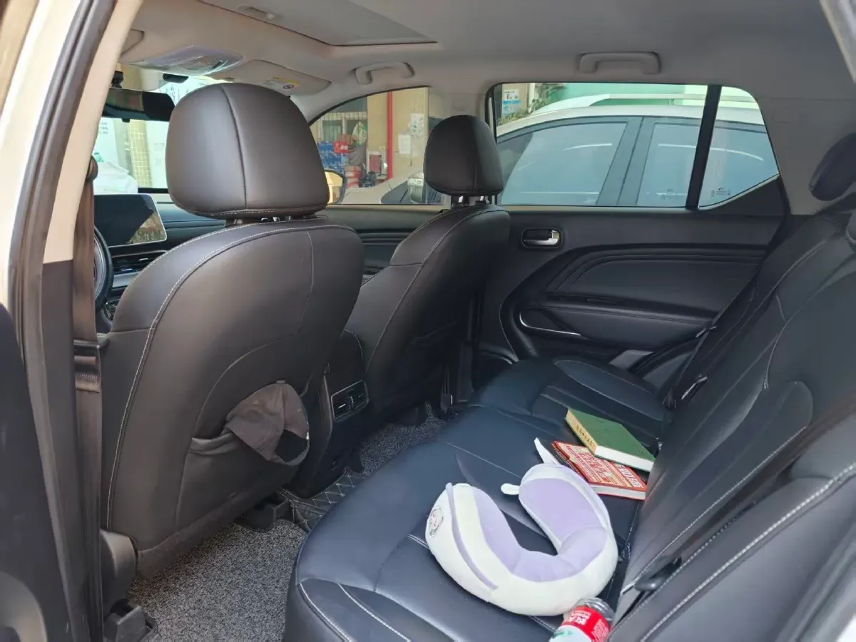 2021 GAC Trumpchi GS3 1.5T 169HP L4 6AT,autocango,china used car exporter,china ev exporter,chinese used car exporter,chinese used ev exporter